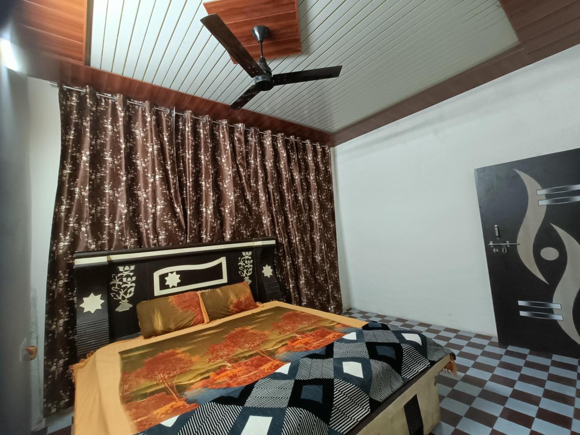 Keshav Narayan Home Stay Mathura Exterior foto